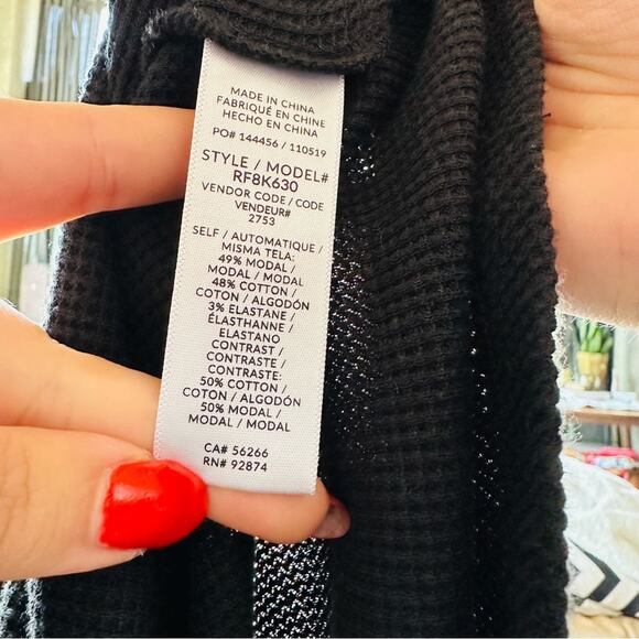 ANTHROPOLOGIE SPLENDID Black Waffle Knit Thermal Long Sleeve Tee Shirt Top M - Picture 7 of 9